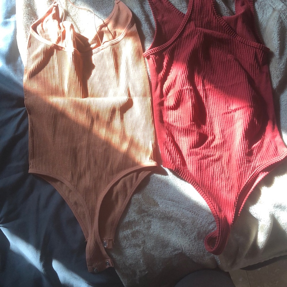 Body suits - Picture 2 of 2